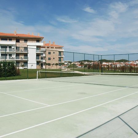 Pebble - 1 Bedroom Apartment Sleeps 5 With Pool & Tennis Court São Martinho do Porto Extérieur photo