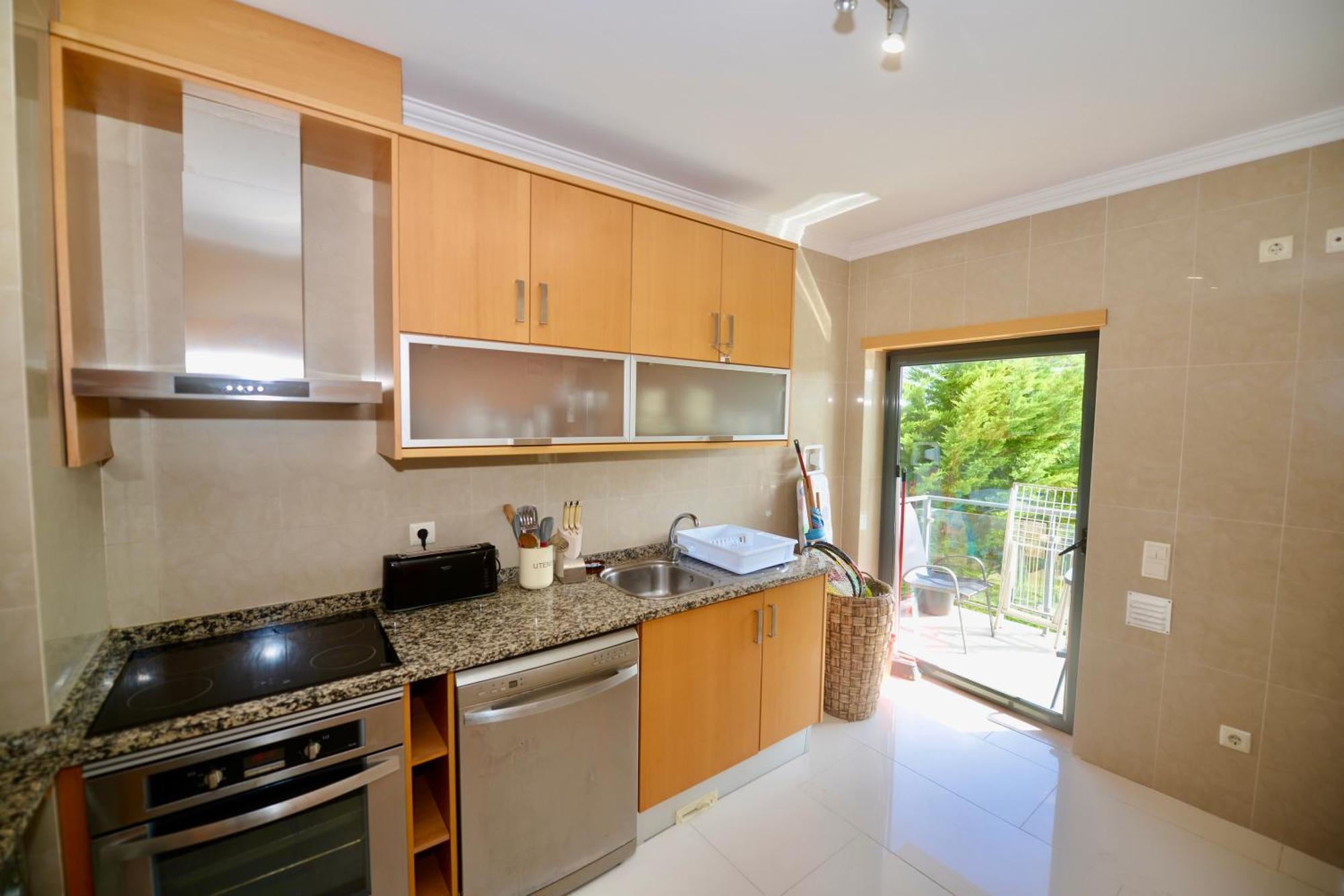 Pebble - 1 Bedroom Apartment Sleeps 5 With Pool & Tennis Court São Martinho do Porto Extérieur photo